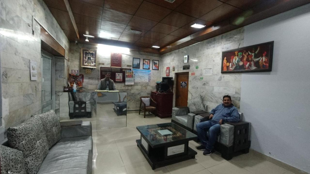 Shingar Hotel Mussoorie Mallroad Exterior photo
